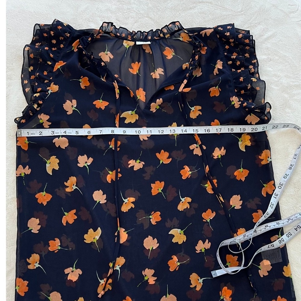 Cabi Sunset Kiss Spring Blouse Navy Blue Floral Ruffle Cap Sleeve Top Small - Picture 3 of 8